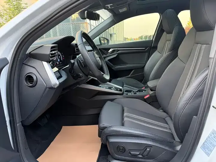 Audi A3 2022 A3L Limousine 35 TFSI Fashion Sport 4