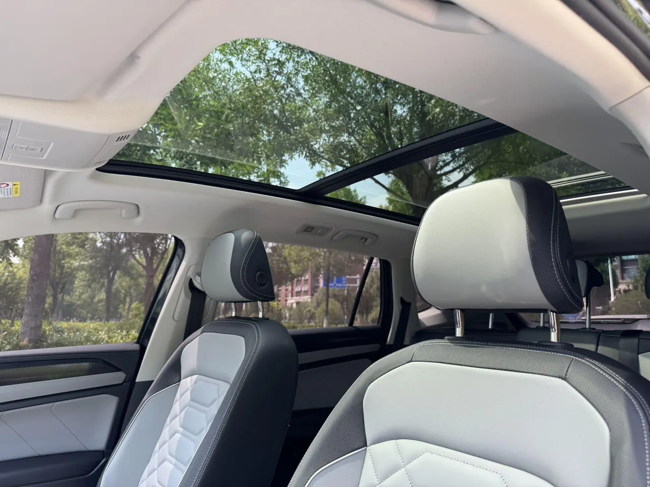 Volkswagen 2023 Tanyue 1.4TSI 280TSI Two-Drive Luxury Plus Advanced Edition Automatic Gear 12