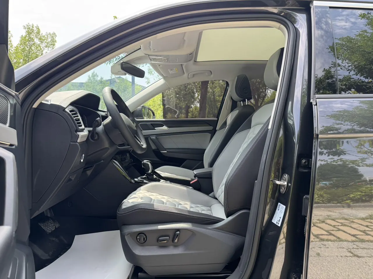Volkswagen 2023 Tanyue 1.4TSI 280TSI Two-Drive Luxury Plus Advanced Edition Automatic Gear 9
