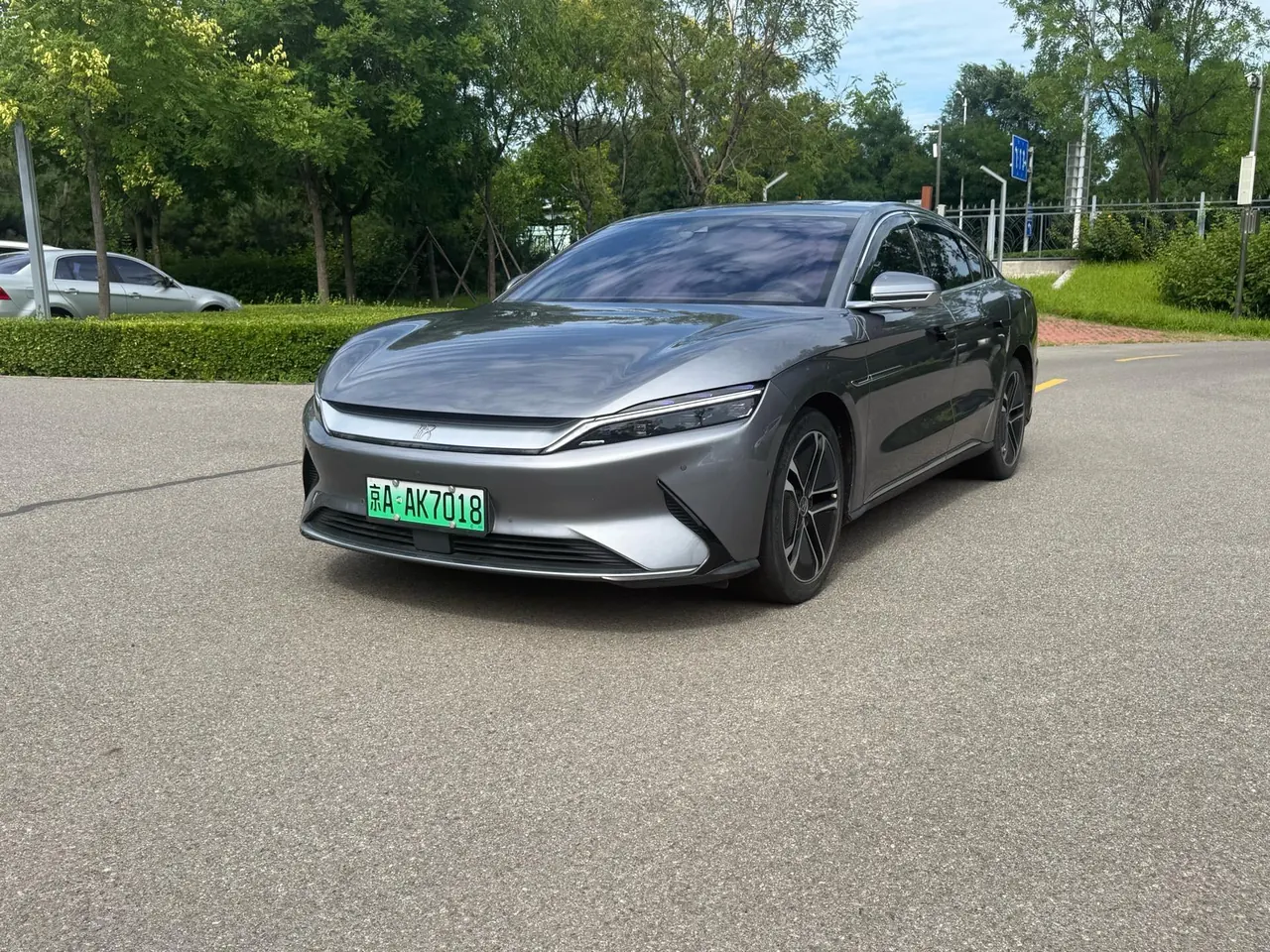 BYD 2020 Han Super Long Endurance Edition Noble Automatic Transmission - View 1