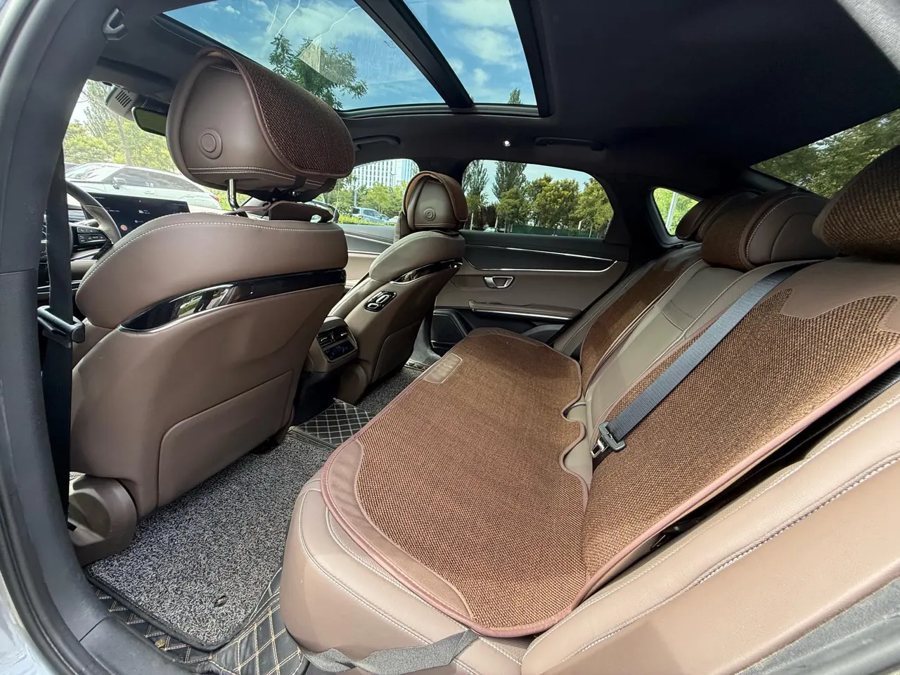 BYD 2020 Han Super Long Endurance Edition Noble Automatic Transmission 5