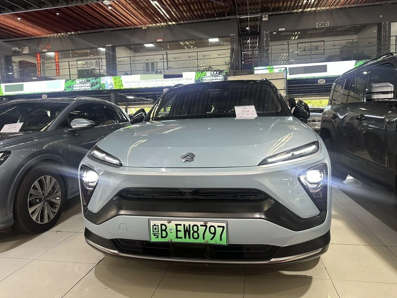 NIO 2020 ES 6 600KM Sports Edition Automatic Gear 2