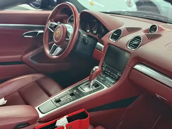 Porsche 718 2020 Boxster 2.0T 5