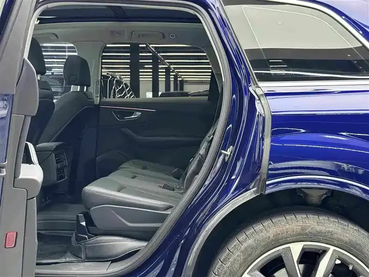 Audi Q7 2021 55 TFSI quattro S line Sport 9