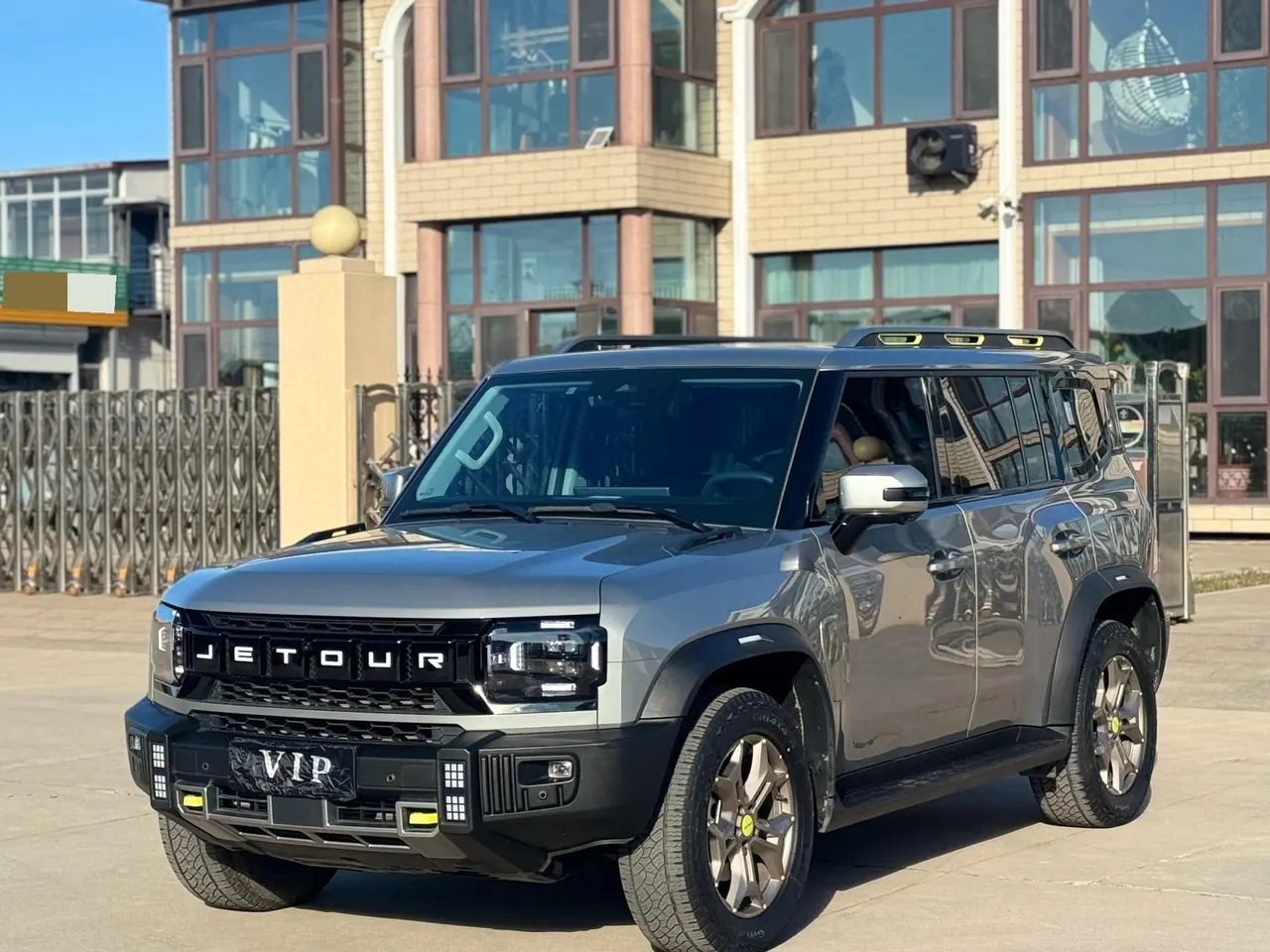 Открыть галерею: Jetour 2023 Traveler 2.0T Four-wheel Drive Conquers Automatic Gear