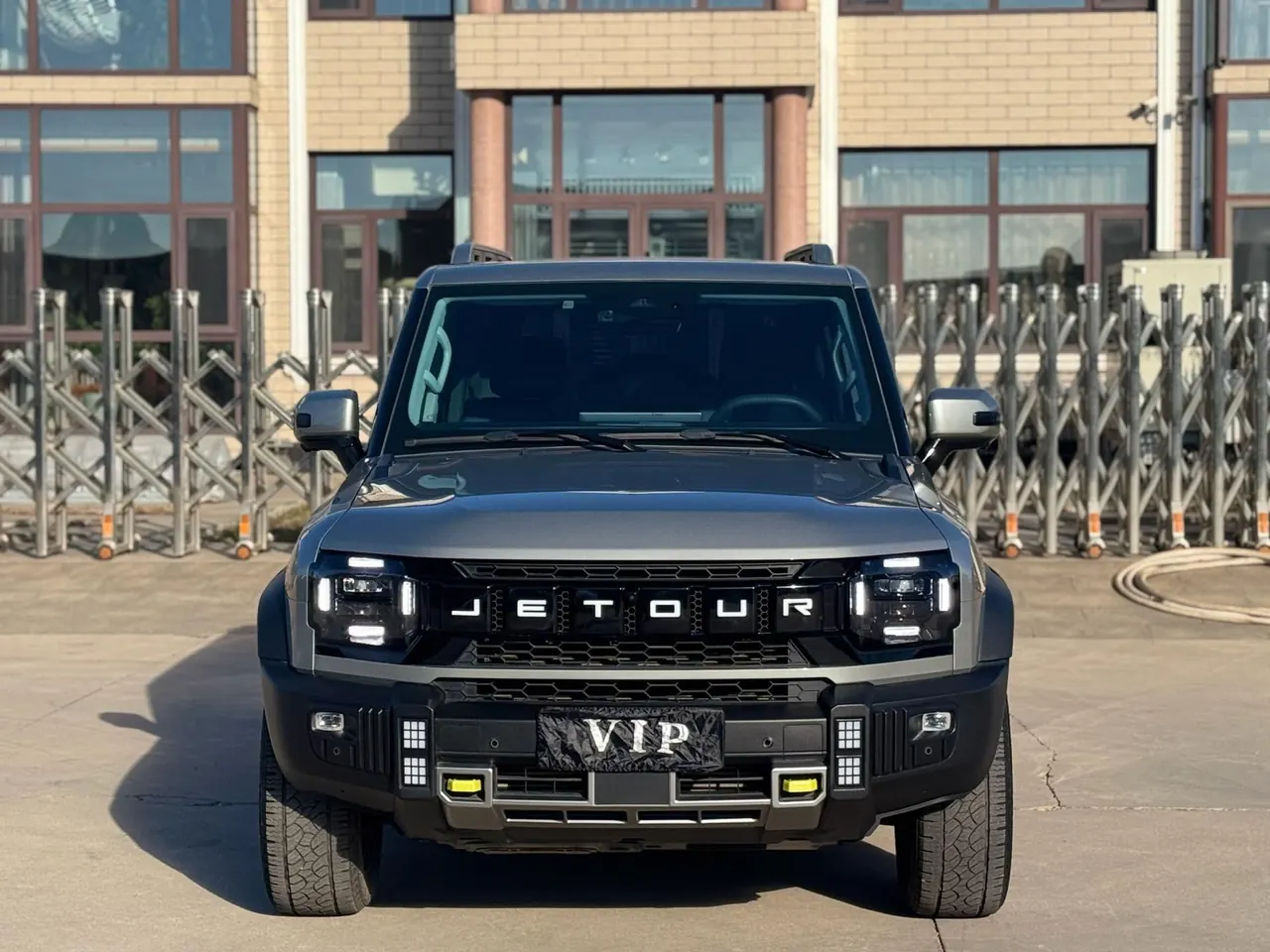 Jetour 2023 Traveler 2.0T Four-wheel Drive Conquers Automatic Gear 2