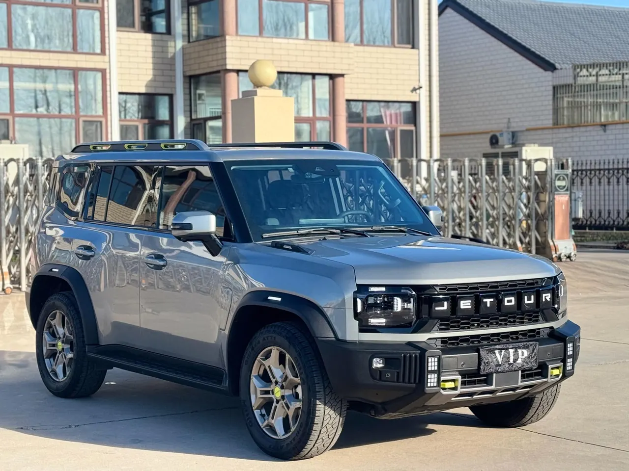 Jetour 2023 Traveler 2.0T Four-wheel Drive Conquers Automatic Gear 3