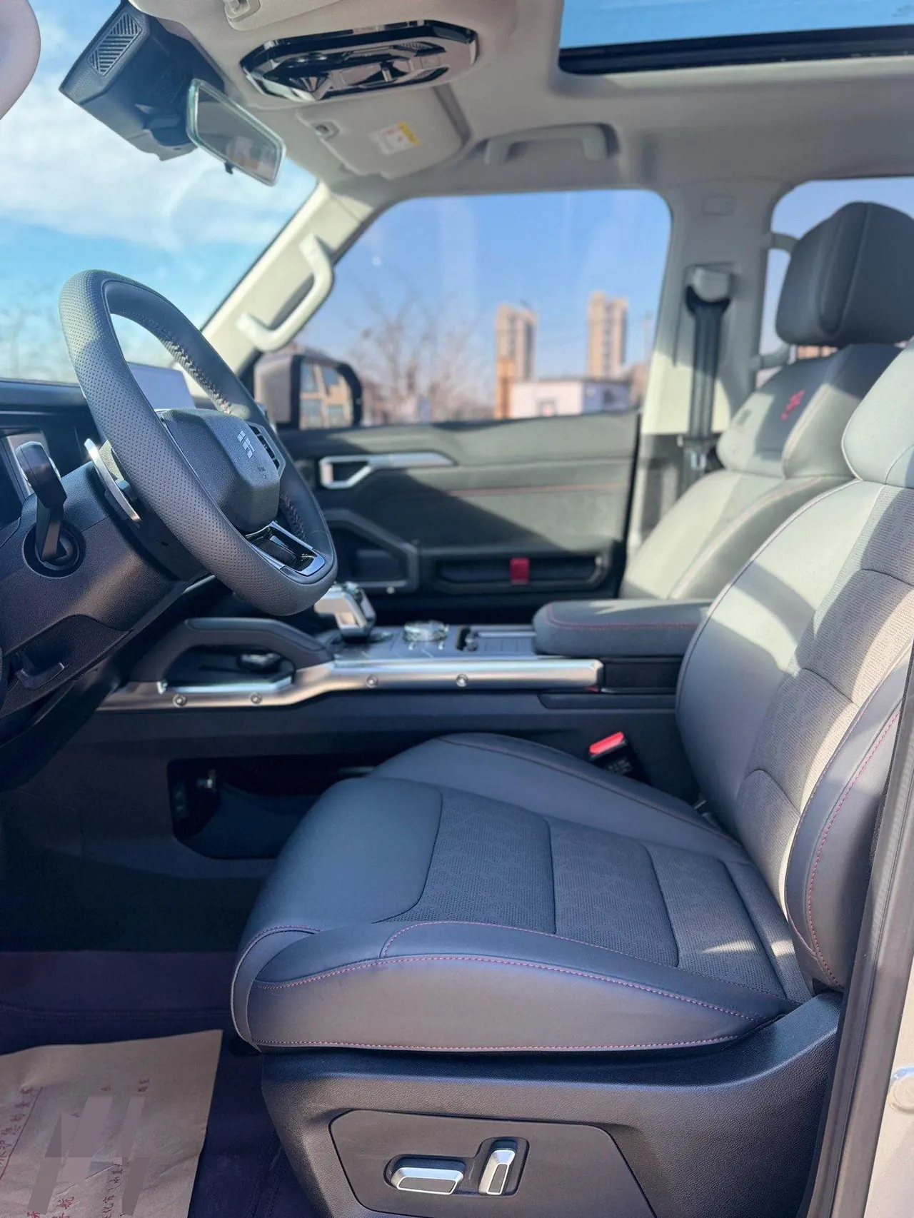 Jetour 2023 Traveler 2.0T Four-wheel Drive Conquers Automatic Gear 7