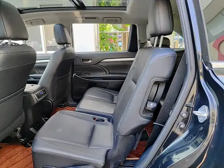Highlander 2021 2.0T 4-wheel drive deluxe edition 7 seats 8