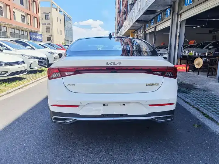 Kia K5 2021 270T CVVD Huanxin Edition 9