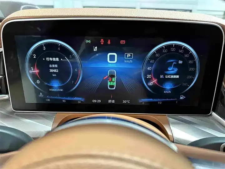 HongQi H9 2022 model 2.0T Intelligent Connected Flag Enjoyment Edition 12