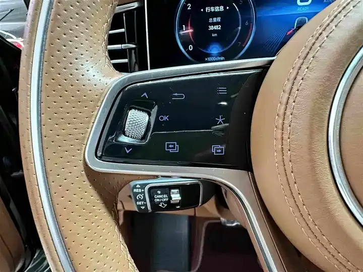 HongQi H9 2022 model 2.0T Intelligent Connected Flag Enjoyment Edition 8