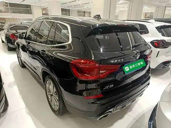 BMW X3 2021 facelift xDrive25i luxury suit 5