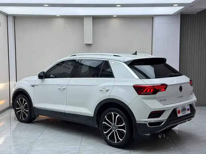 T-ROC 2022 280TSI DSG Front-Wheel Drive Comfort PLUS 6