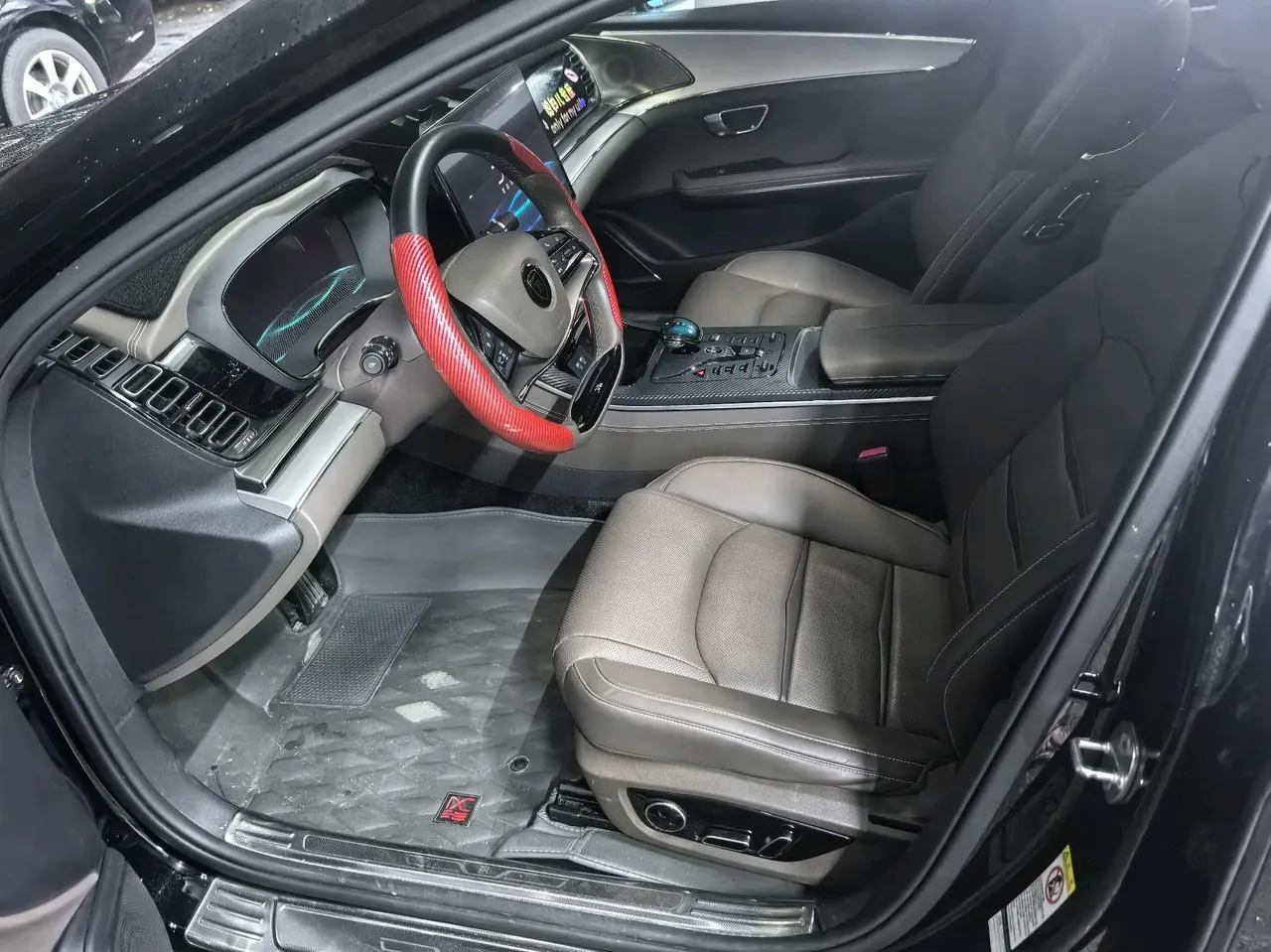 BYD 2020 Han Super Long Endurance Deluxe Automatic Transmission 3