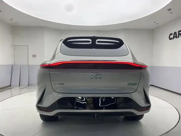 IM LS7 2024 90kWh Max Elite Rear Drive Edition 6