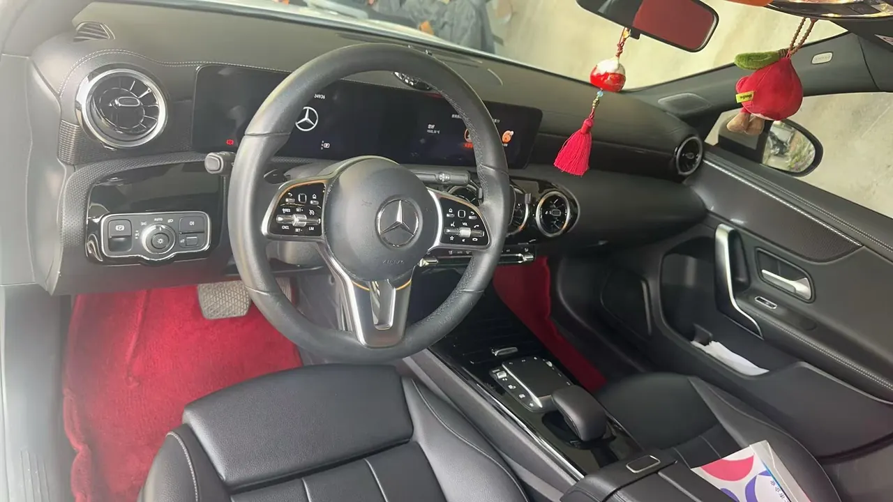 Mercedes Benz Class A 2022 A 200 L 1.3T Fashion Automatic Gear 2