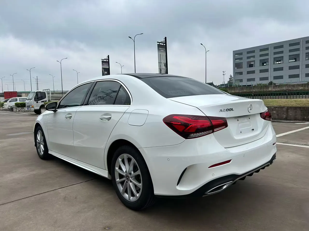 Mercedes Benz Class A 2022 A 200 L 1.3T Fashion Automatic Gear 7