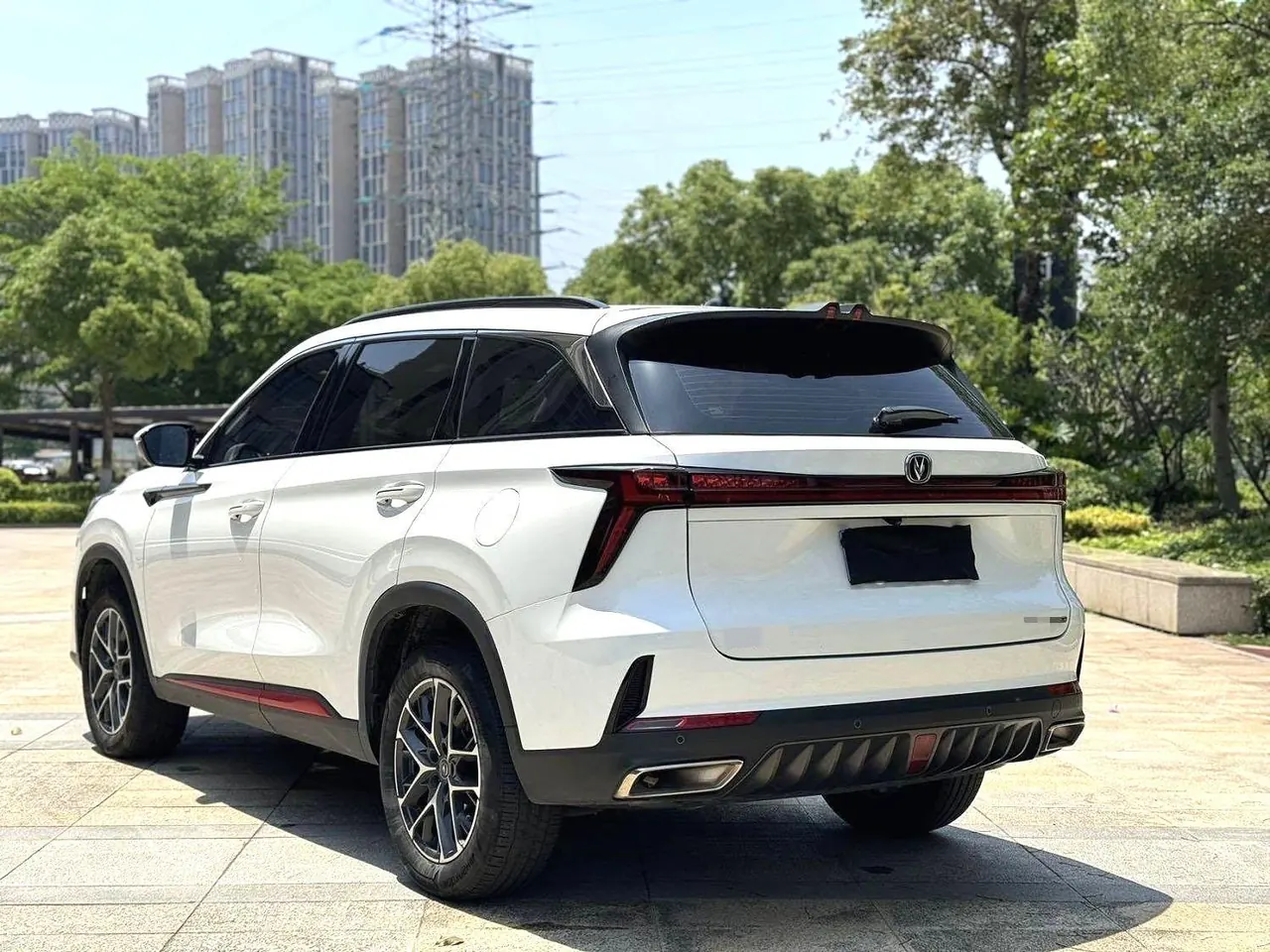 ChangAn 2022 CS75 PLUS 1.5T Honorable Automatic Gear 3