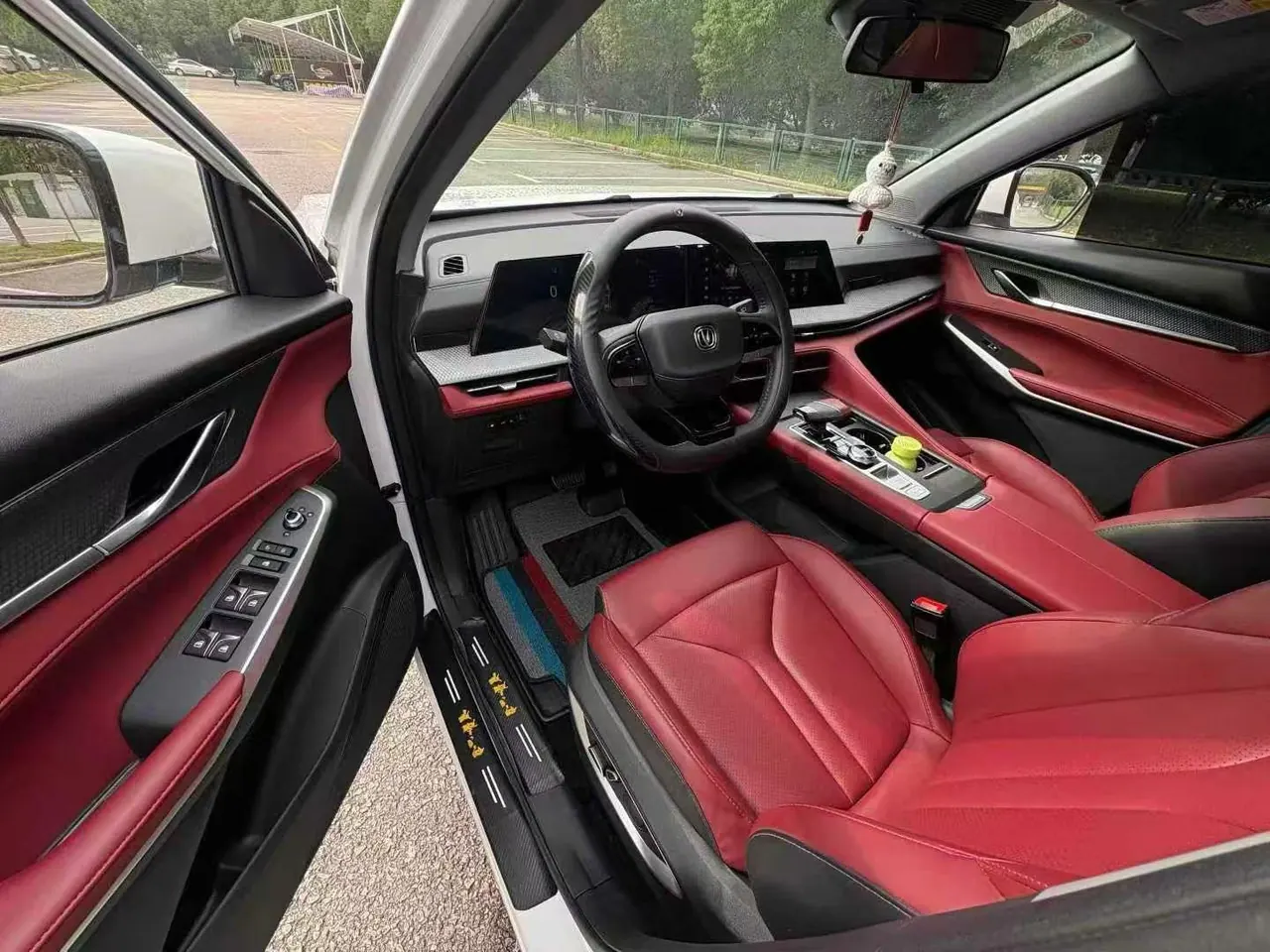 ChangAn 2022 CS75 PLUS 1.5T Honorable Automatic Gear 4