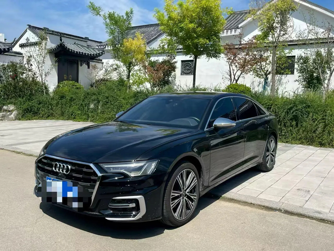 Audi 2024 A6L 2.0TFSI 45TFSI Quattro Selected Elegant Automatic Gear - View 1