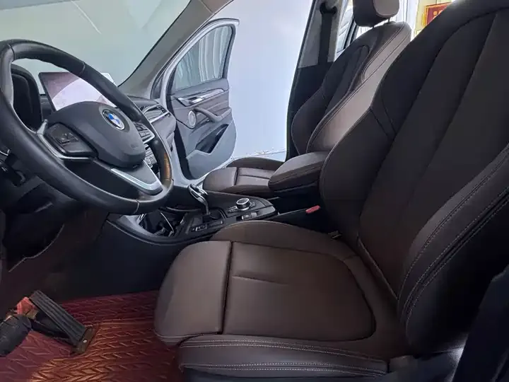 BMW X1 2022 sDrive20Li fashion 10
