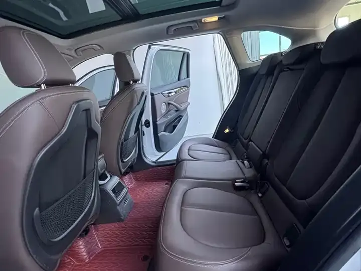 BMW X1 2022 sDrive20Li fashion 9