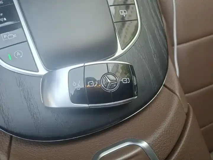 Mercedes Benz E-Class 2021 Model to E 300 L Sports Luxury Model 9