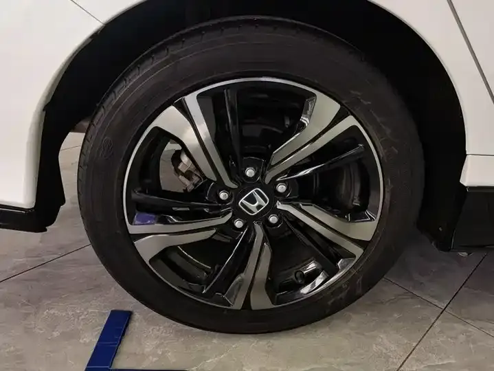 Civic 2021 HATCHBACK 220TURBO CVT Tide Cool Control 6