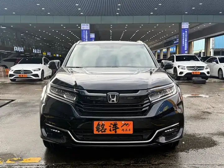 AVANCIER 2020 370TURBO All-Wheel Drive Prestige Edition 2