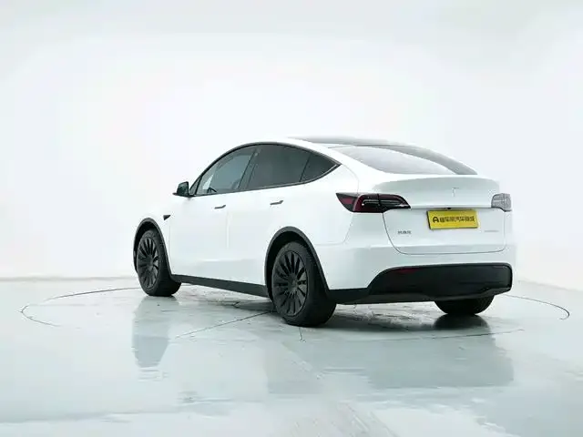 2022 Model Y Refreshed Rear-Wheel-Drive Version 8