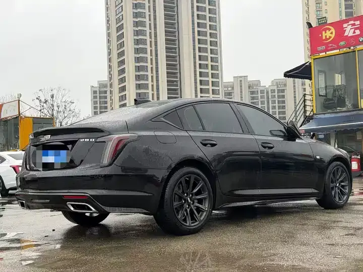 Cadillac CT5 2024 28T Honorable Model 7
