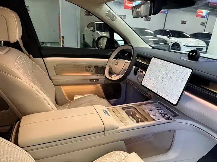 NIO ES8 2026 Six-seat Executive Deluxe Edition 12