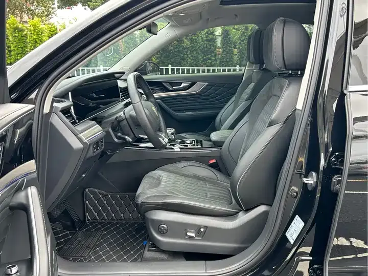 HongQi HS5 2022 2.0T Zhilian Flag Edition 10