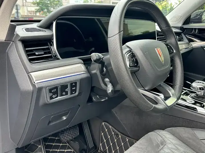 HongQi HS5 2022 2.0T Zhilian Flag Edition 11
