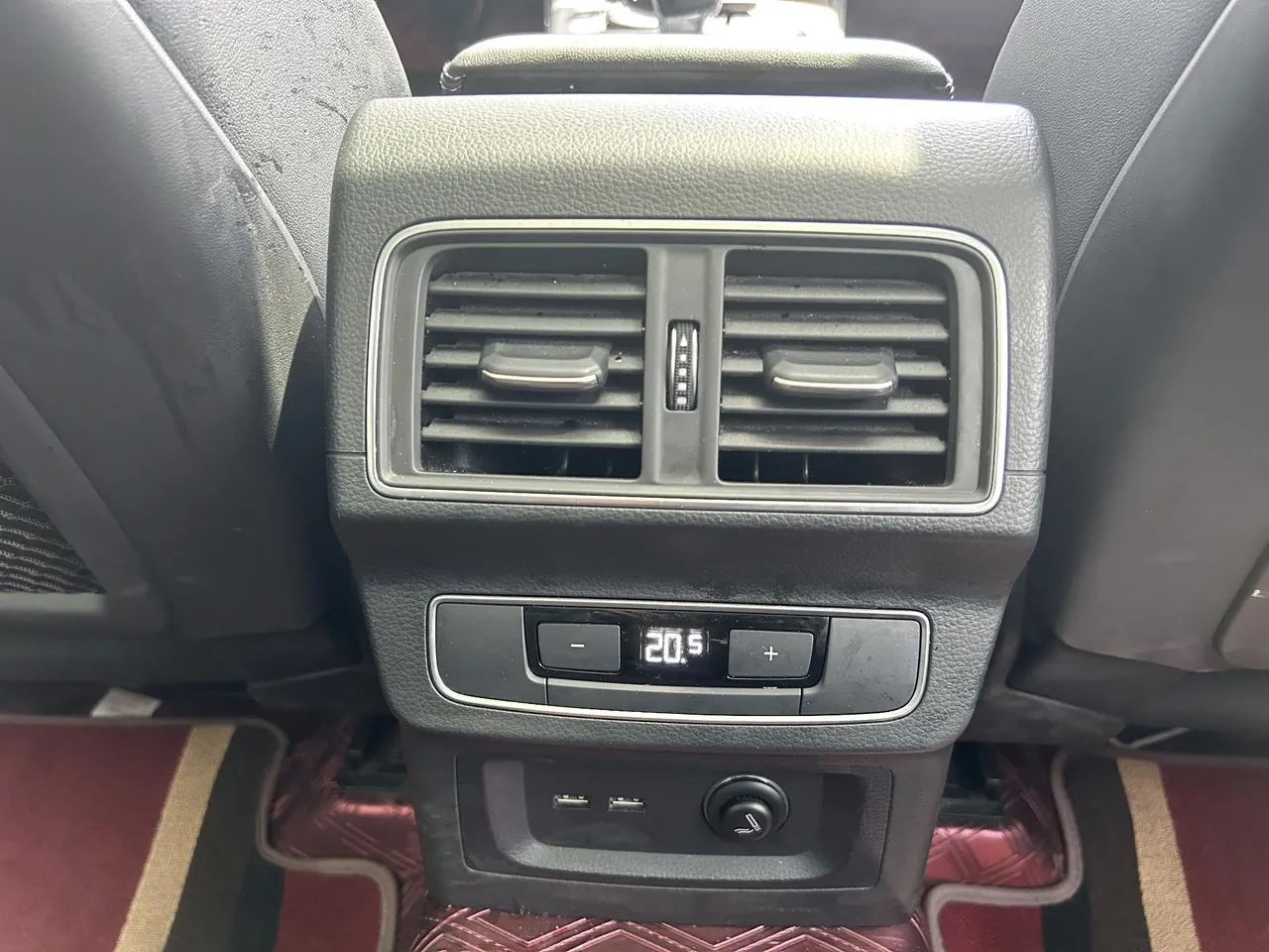 Audi 2022 Q5L 2.0TFSI 40TFSI Deluxe Elegant Automatic 8