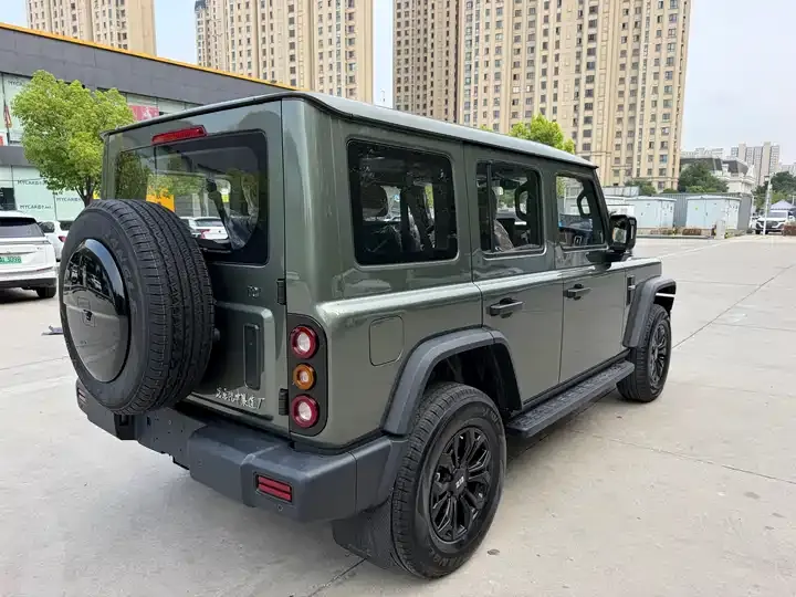 212 T01 2024 Model 2.0T Explorer 6