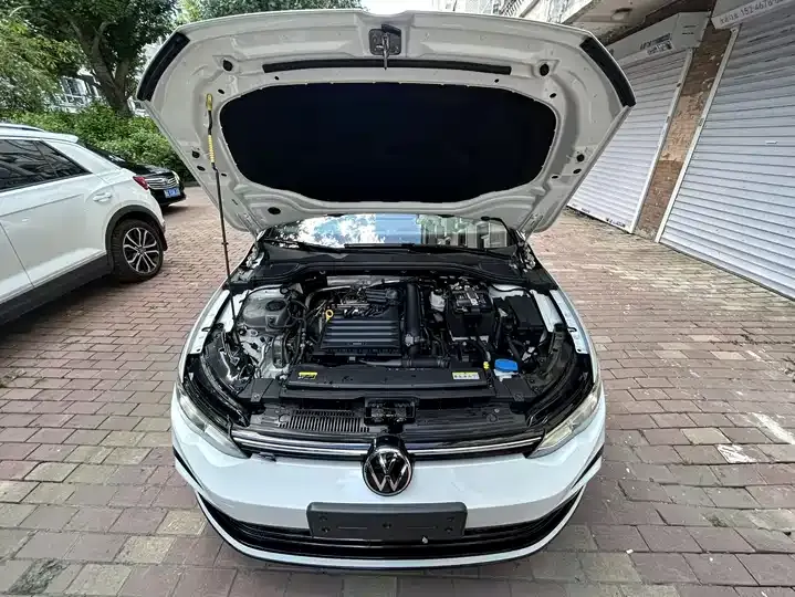 Golf 2023 facelift 280TSI DSG R-Line Lite 5