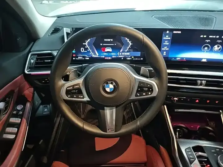 BMW 3 series 2023 325Li M sports obsidian night suit 11