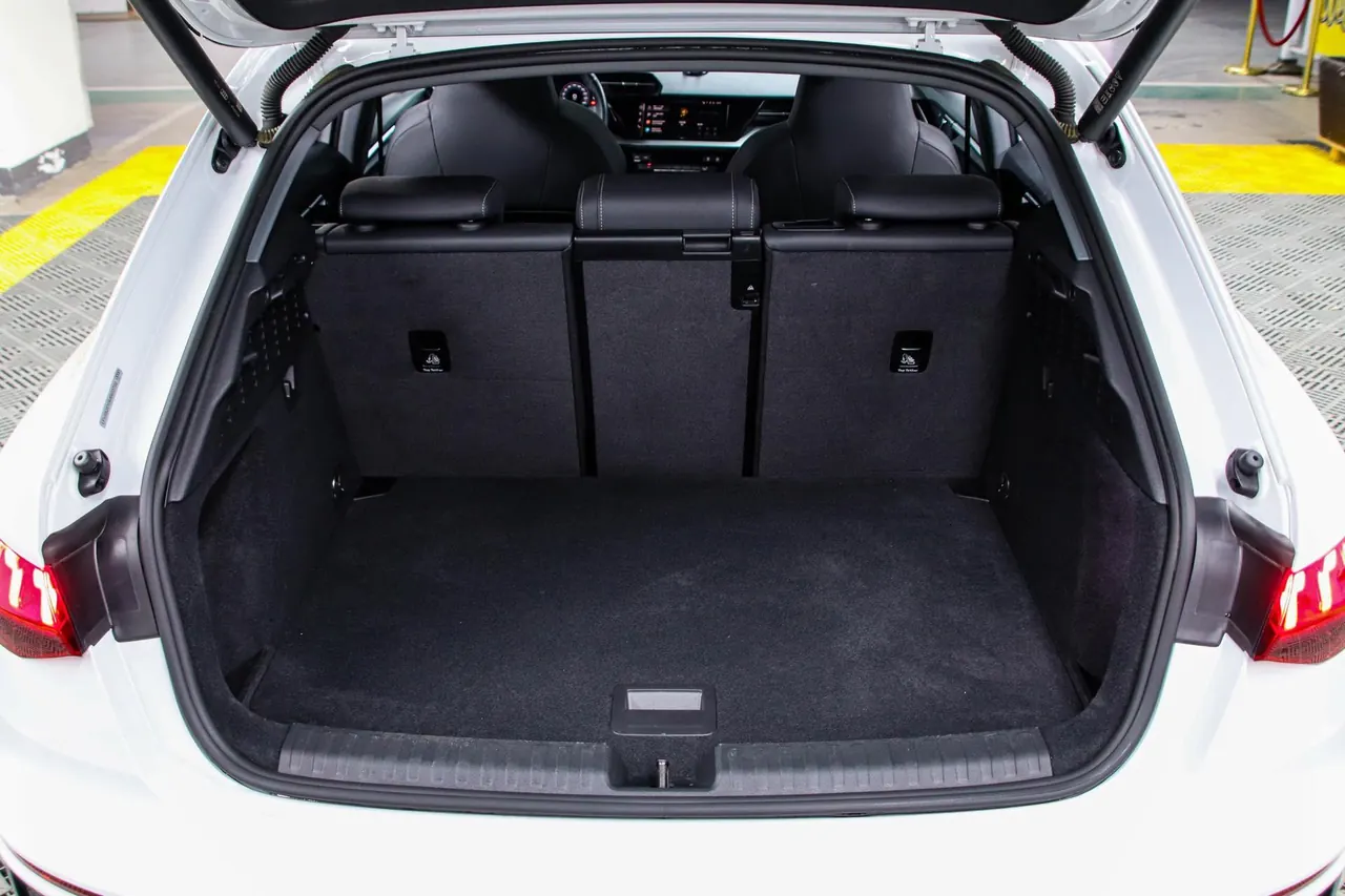 Audi 2022 A3 Sportback 1.4TFSI 35TFSI Fashion Sports Automatic 12