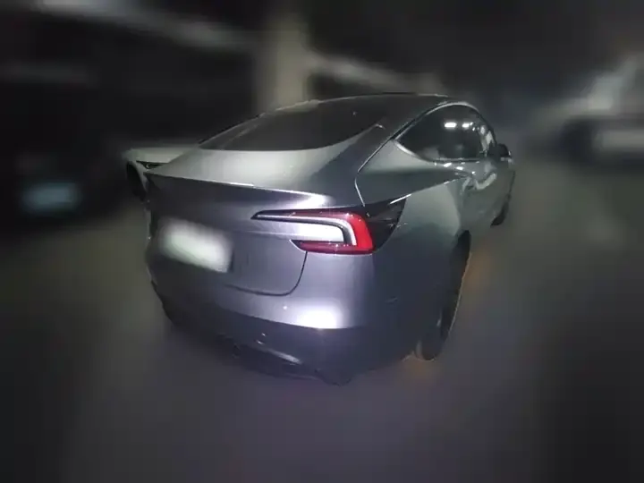 Model 3 2025 model facelift rear-wheel drive version 4