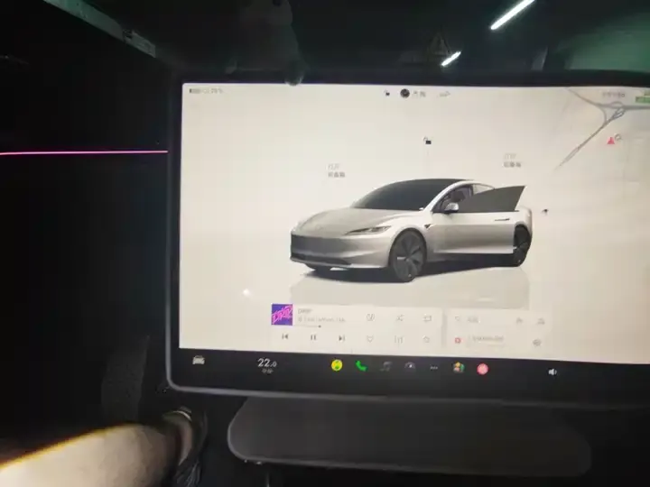 Model 3 2025 model facelift rear-wheel drive version 7