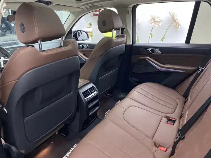 BMW X5 (Imported) 2021 xDrive40i M Sports Suit 5