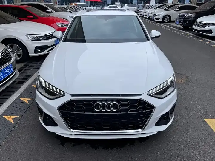 Audi A4L 2024 model 40 TFSI Fashion Dynamic version 2