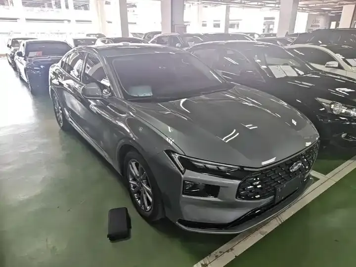 Mondeo 2023 EcoBoost 180 Luxury Model 4
