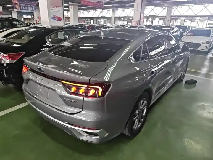 Mondeo 2023 EcoBoost 180 Luxury Model 7