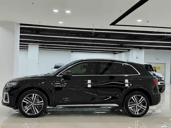 Audi Q5L 2021 40 TFSI luxury dynamic 3