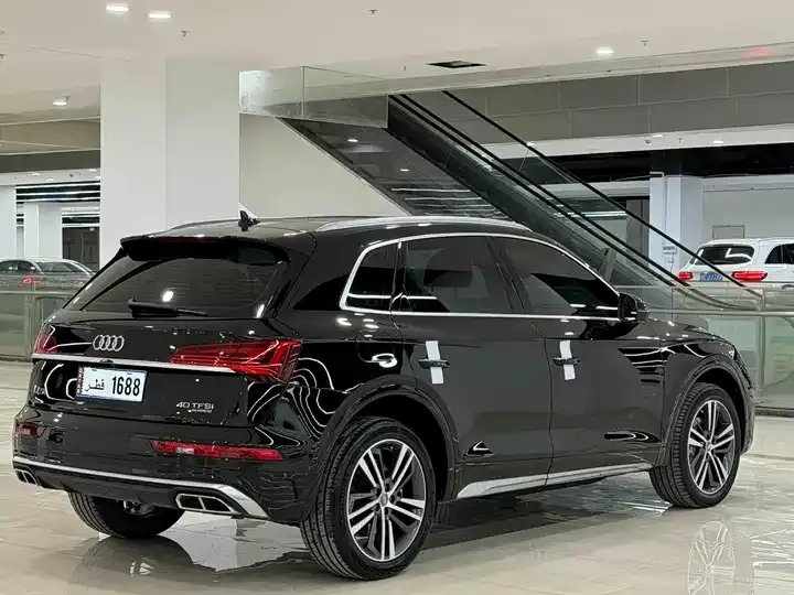 Audi Q5L 2021 40 TFSI luxury dynamic 5