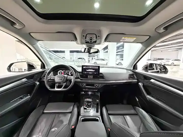Audi Q5L 2021 40 TFSI luxury dynamic 6