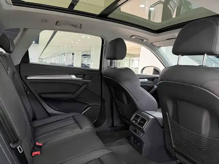 Audi Q5L 2021 40 TFSI luxury dynamic 9